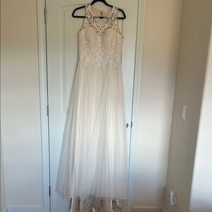 Stella York wedding dress BNWT
